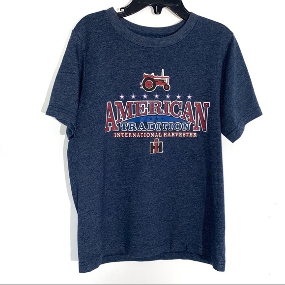 Case International Tee Youth Size Small - Picture 1 of 3